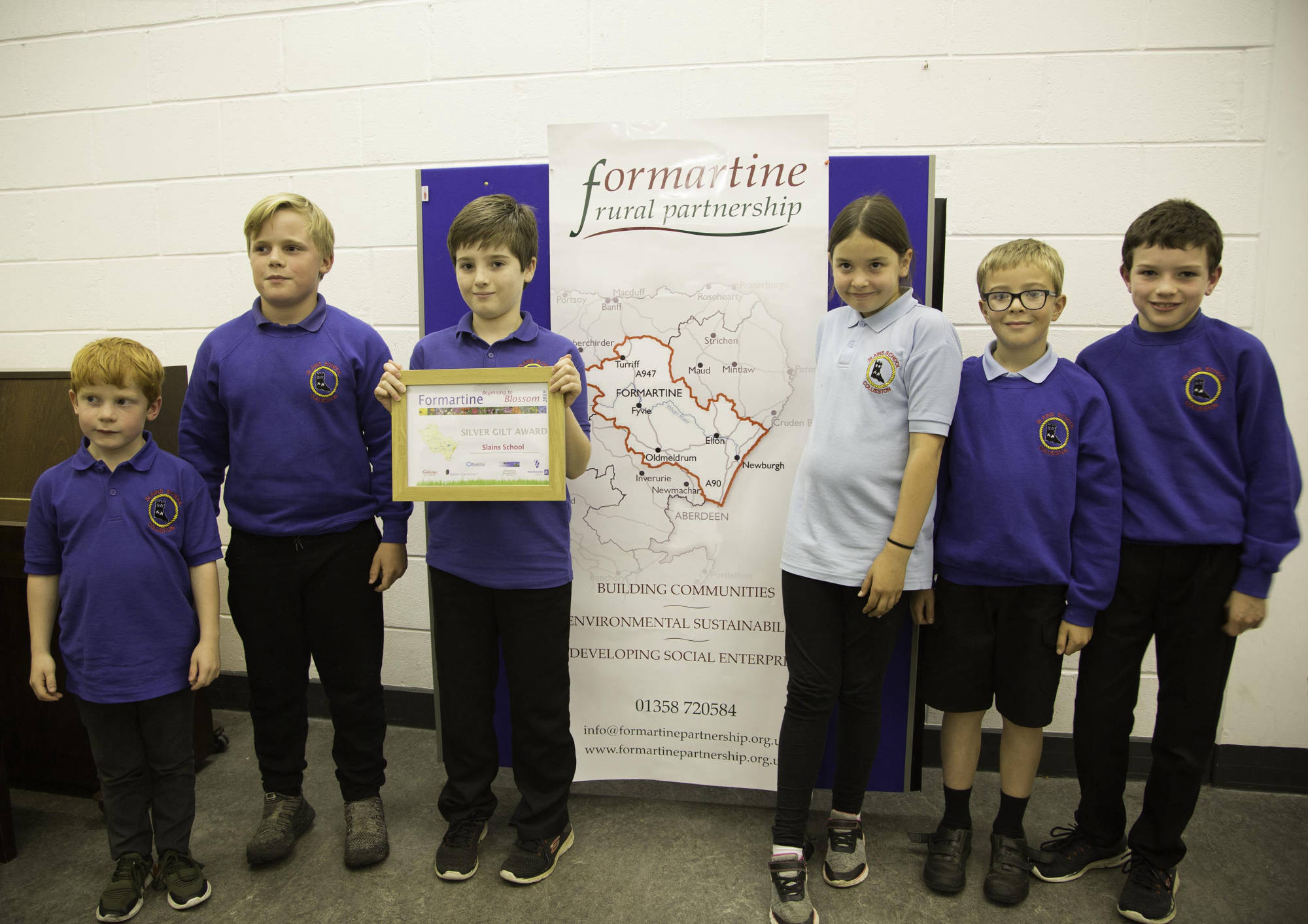 Silver gilt award - Slains School receiving their award 